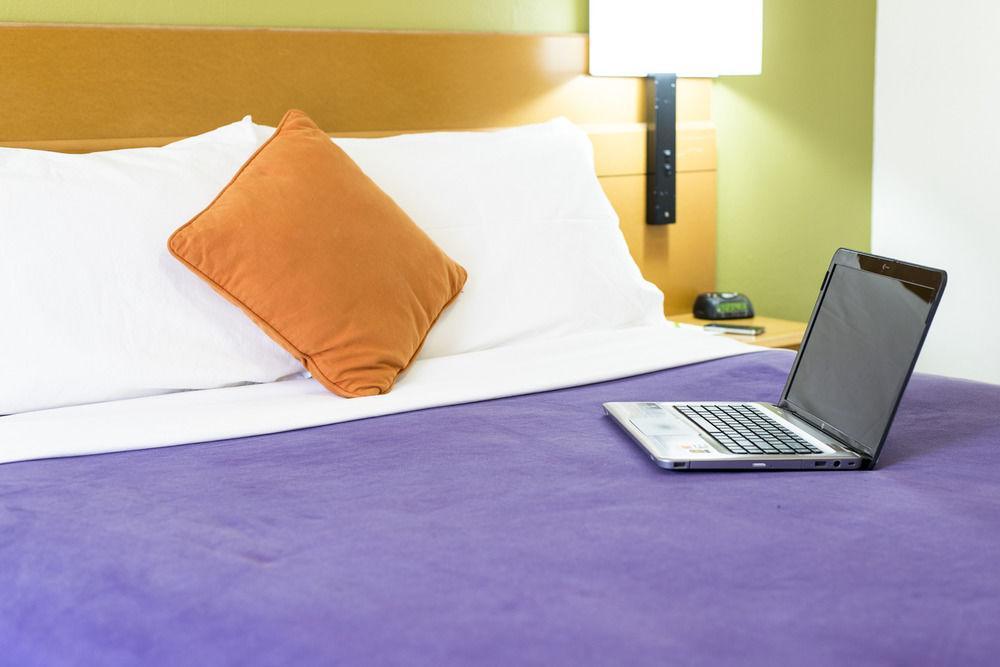 Ibis Styles Geraldton Hotel Exterior foto
